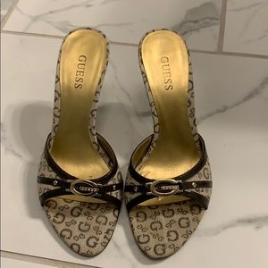Guess heels 5.5